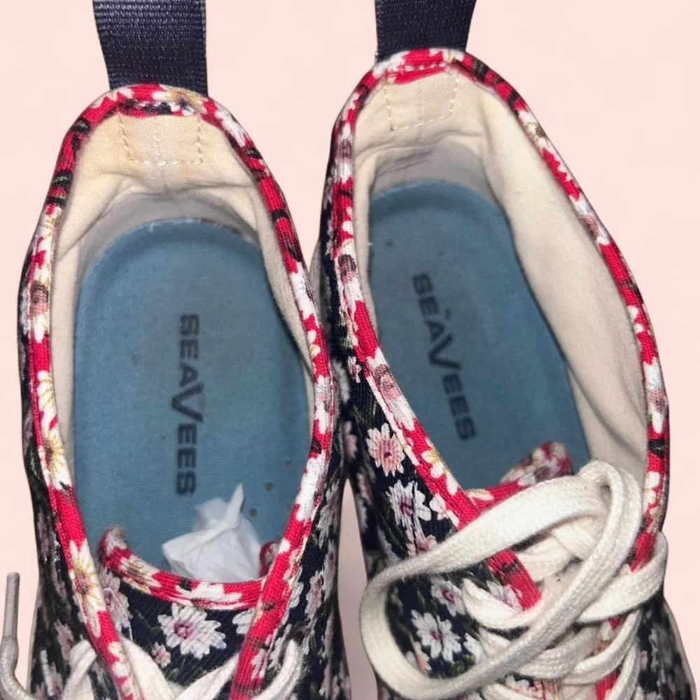SeaVees Pink and Black Casual Sneakers